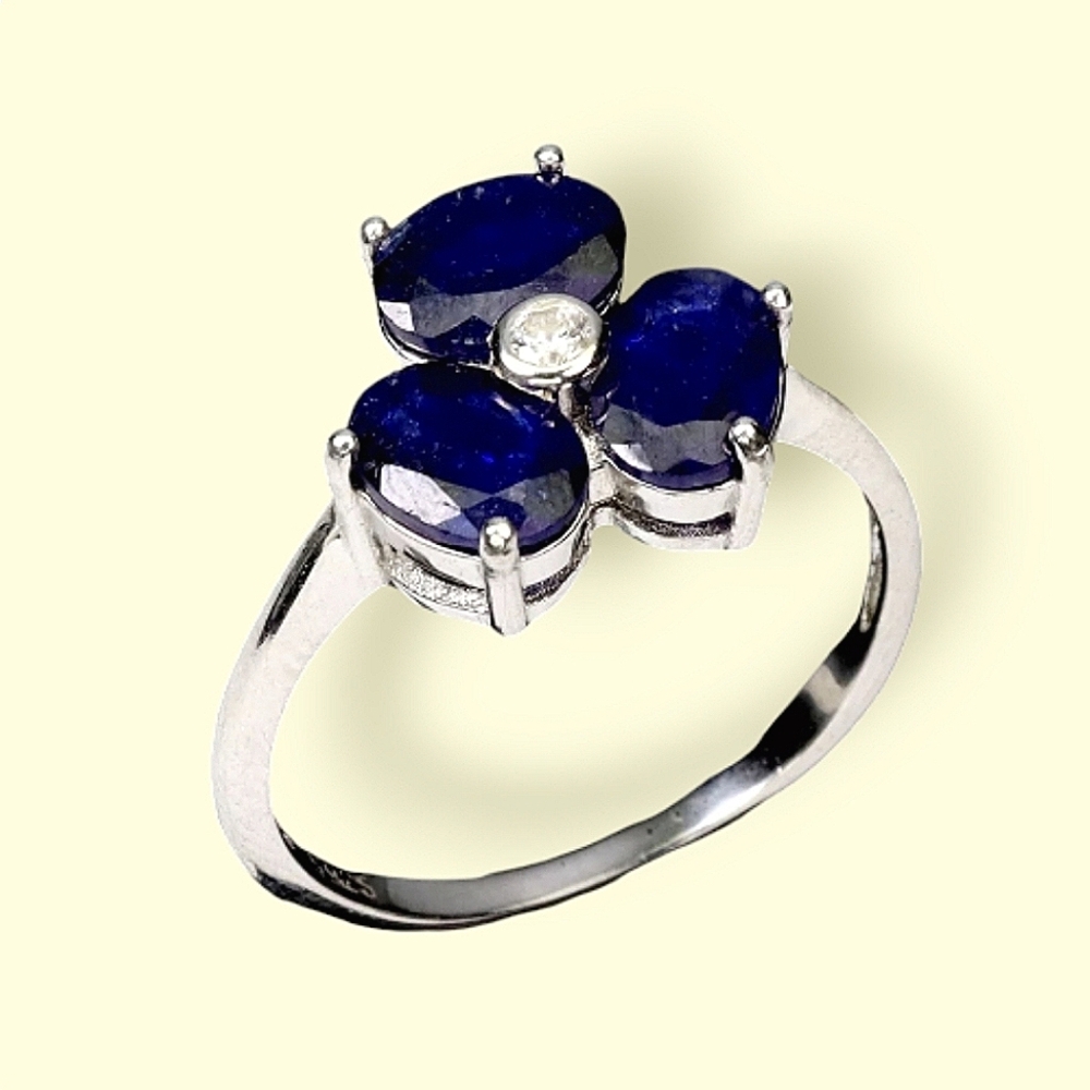 925 Sterling Silver Ring Sz 8.75 with Natural Blue Sapphire 7x5mm Gemstone
